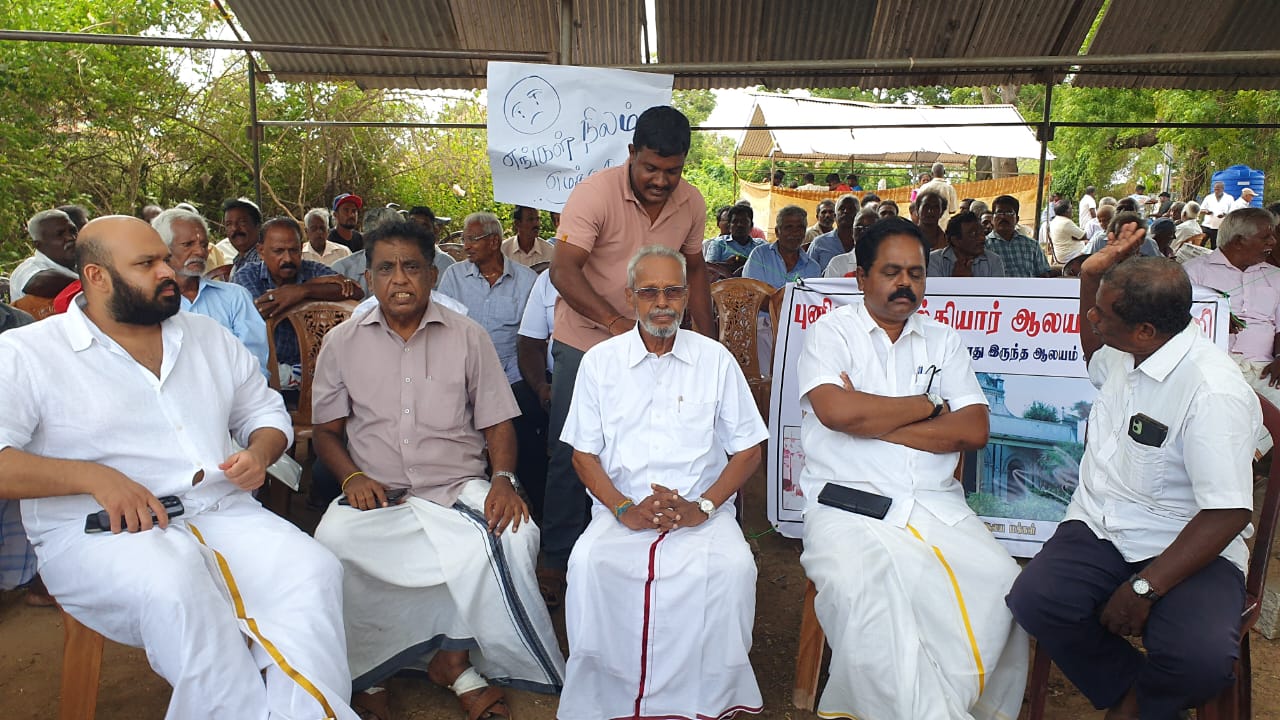 Read more about the article தொடரும் போராட்டம்! களத்திற்கு சென்ற அரசியல்வாதிகள்!