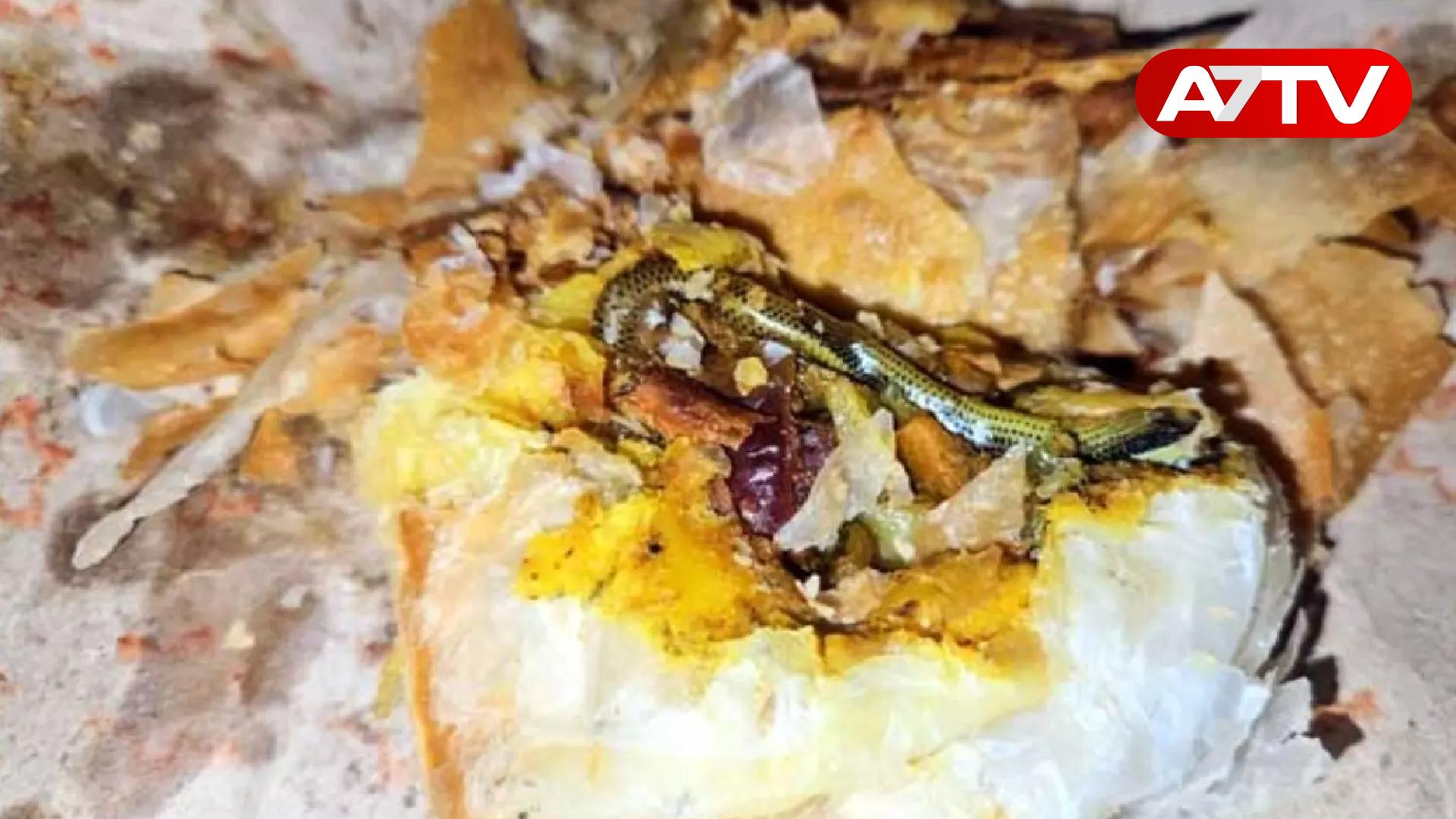 Read more about the article <span class="video-label">🔴 VIDEO</span> பிள்ளைகளுக்காக பணிஸ் வாங்கியவருக்கு ஏற்பட்ட அதிர்ச்சி!