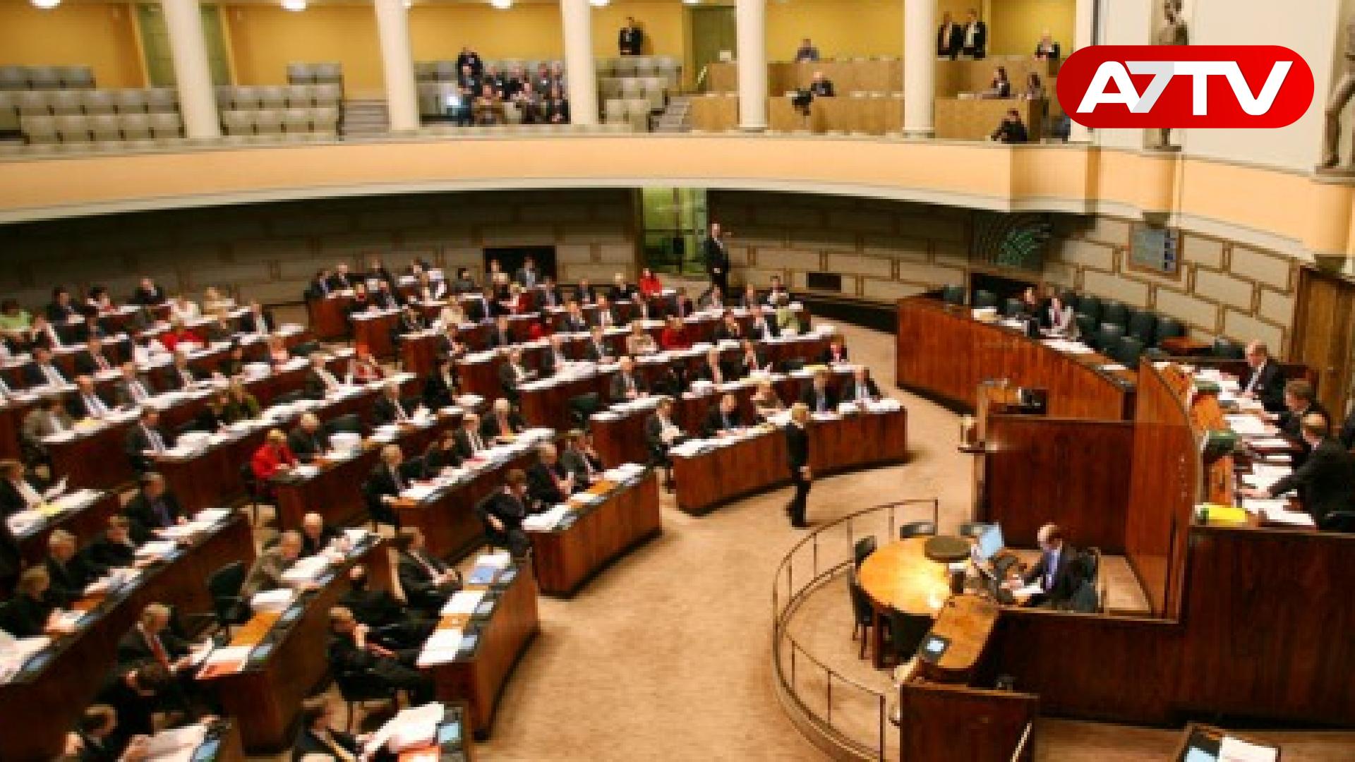 Read more about the article வெளிநாடொன்றில் நாடாளுமன்ற வளாகத்தில் உயிர்மாய்த்த எம்.பி!