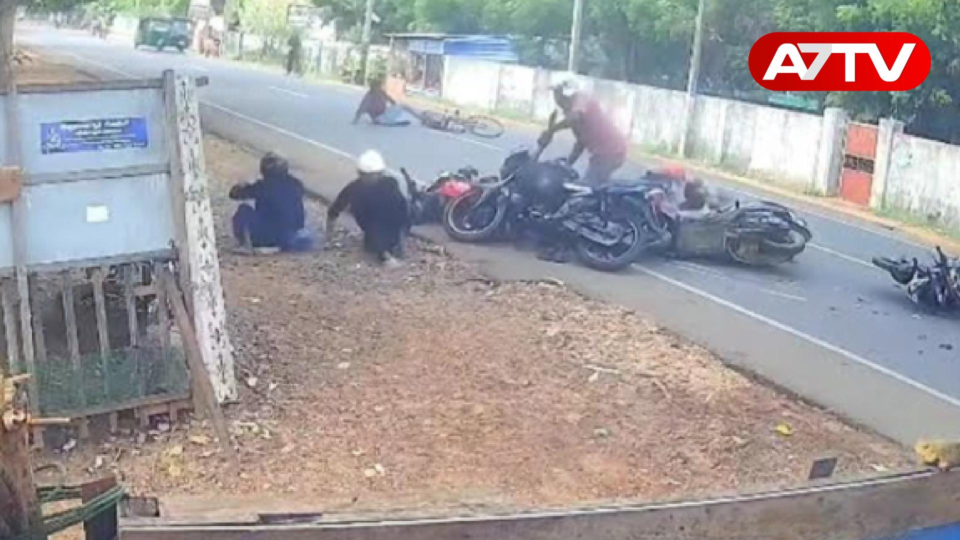 Read more about the article <span class="video-label">🔴 VIDEO</span> யாழில் இடம்பெற்ற கோர விபத்து: ஐந்து பேருக்கு நேர்ந்த கதி!