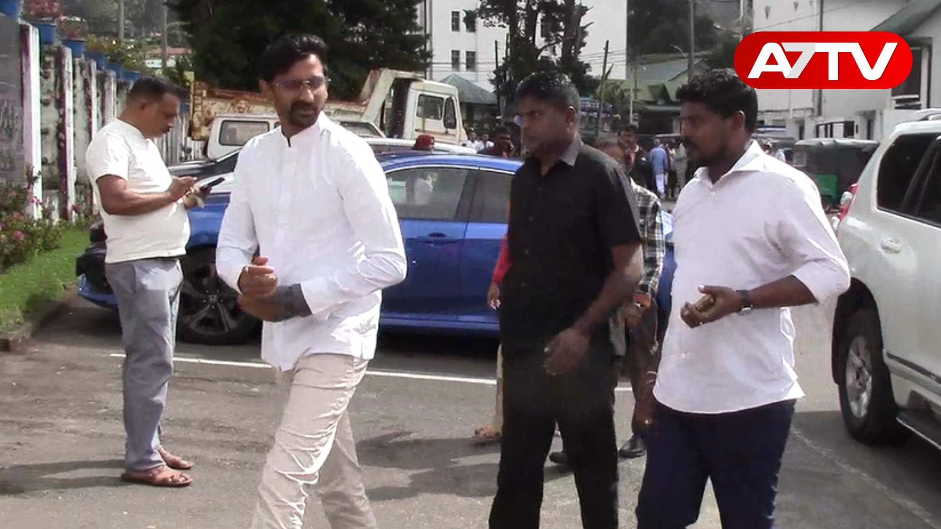 Read more about the article <span class="video-label">🔴 VIDEO</span> முன்னாள் அமைச்சர் ஜீவன் தொண்டமானுக்கு நீதிமன்றம் வழக்கிய அதிரடி தீர்ப்பு!