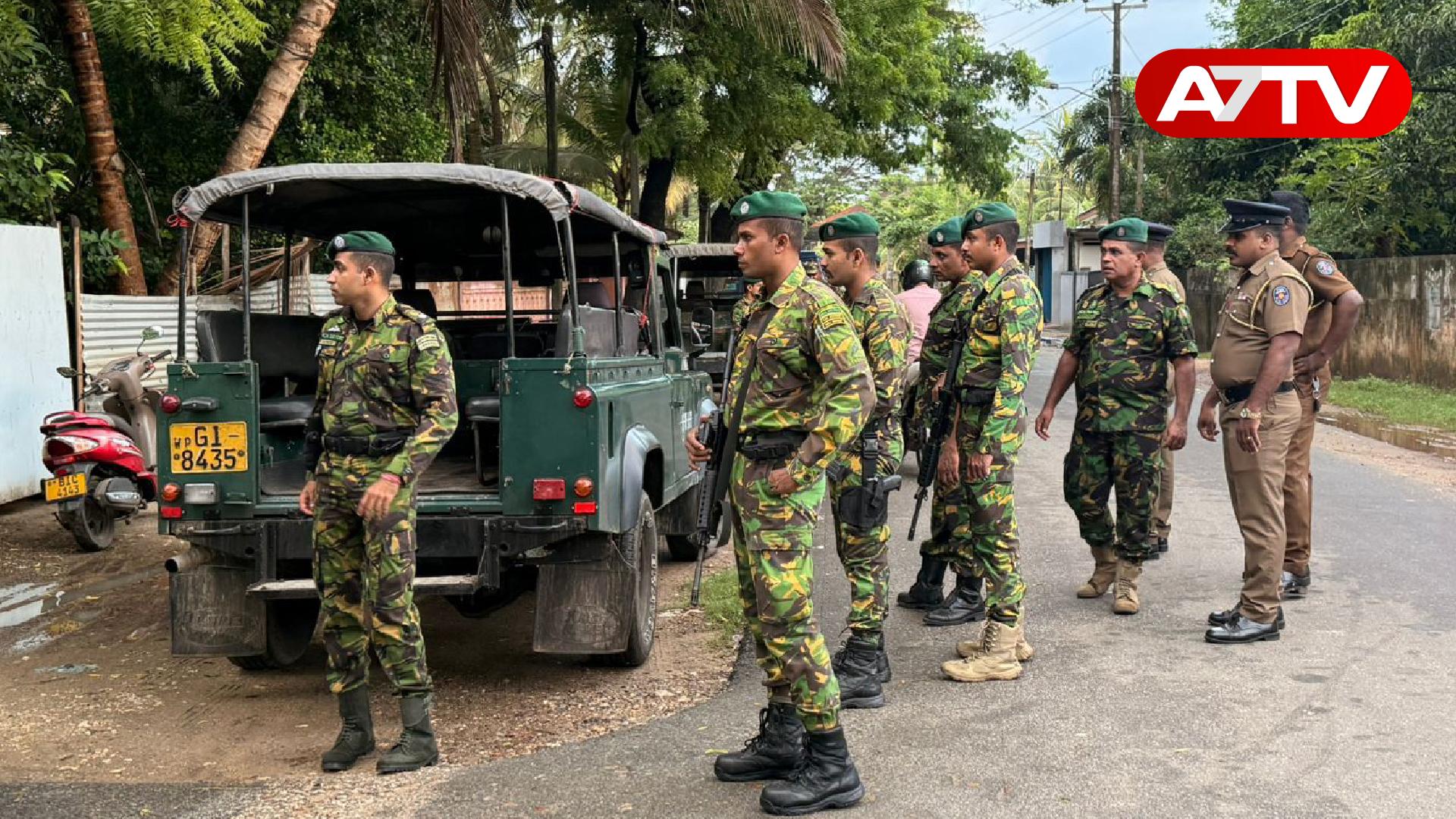 Read more about the article யாழில் விசேட அதிரடிப் படையினரால் மேற்கொள்ளப்பட்ட சுற்றி வளைப்பு: அதிகாலையில் பரபரப்பு!