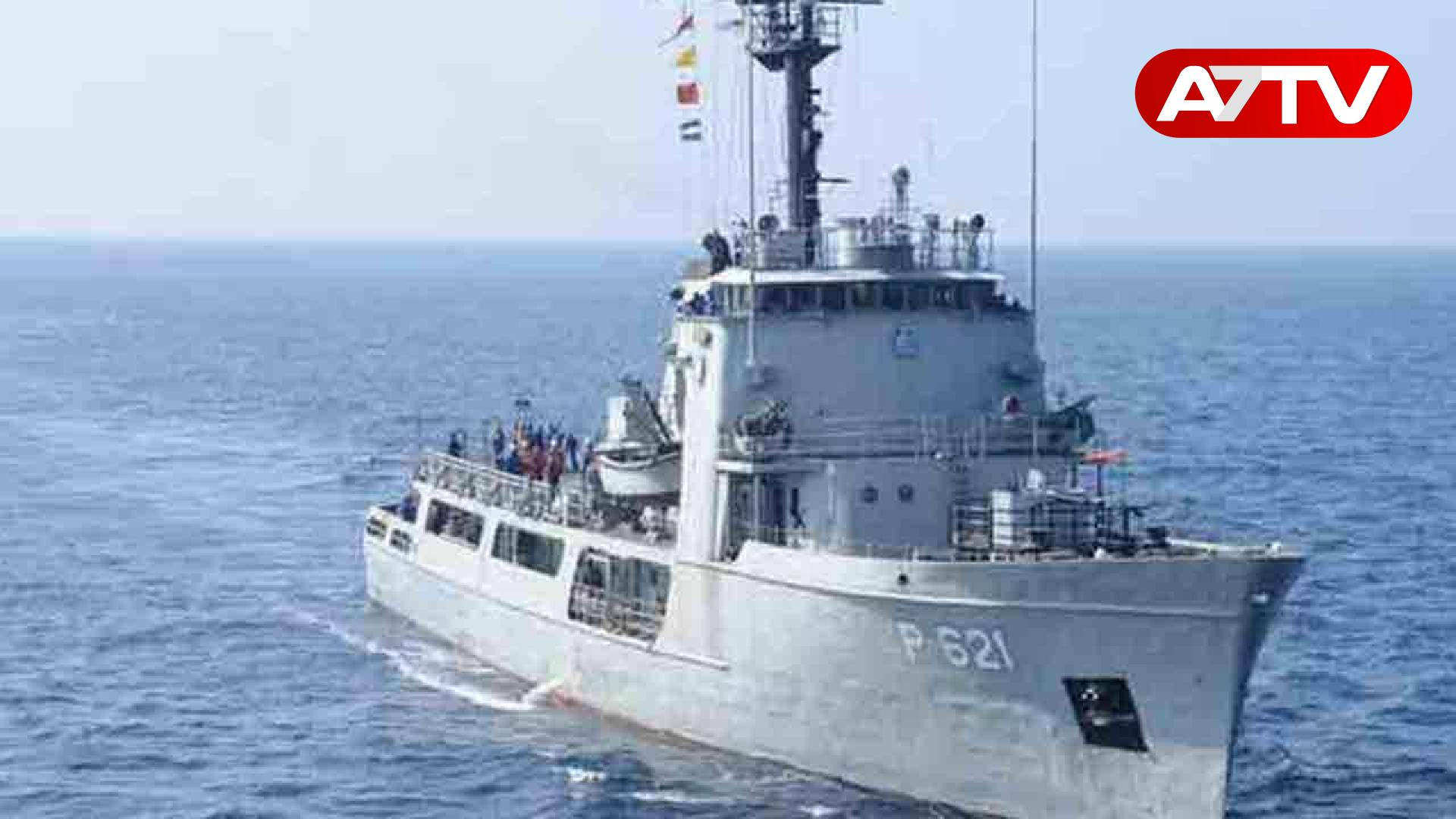 Read more about the article ஆபத்தில் சிக்கிய கப்பலின் பணியாளர்கள் மீட்ட இலங்கை கடற்படை!