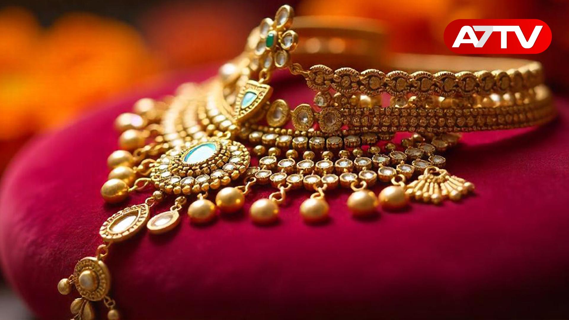 Read more about the article சடுதியாக குறைந்த தங்க விலை: வெளியான மகிழ்ச்சி தகவல்!