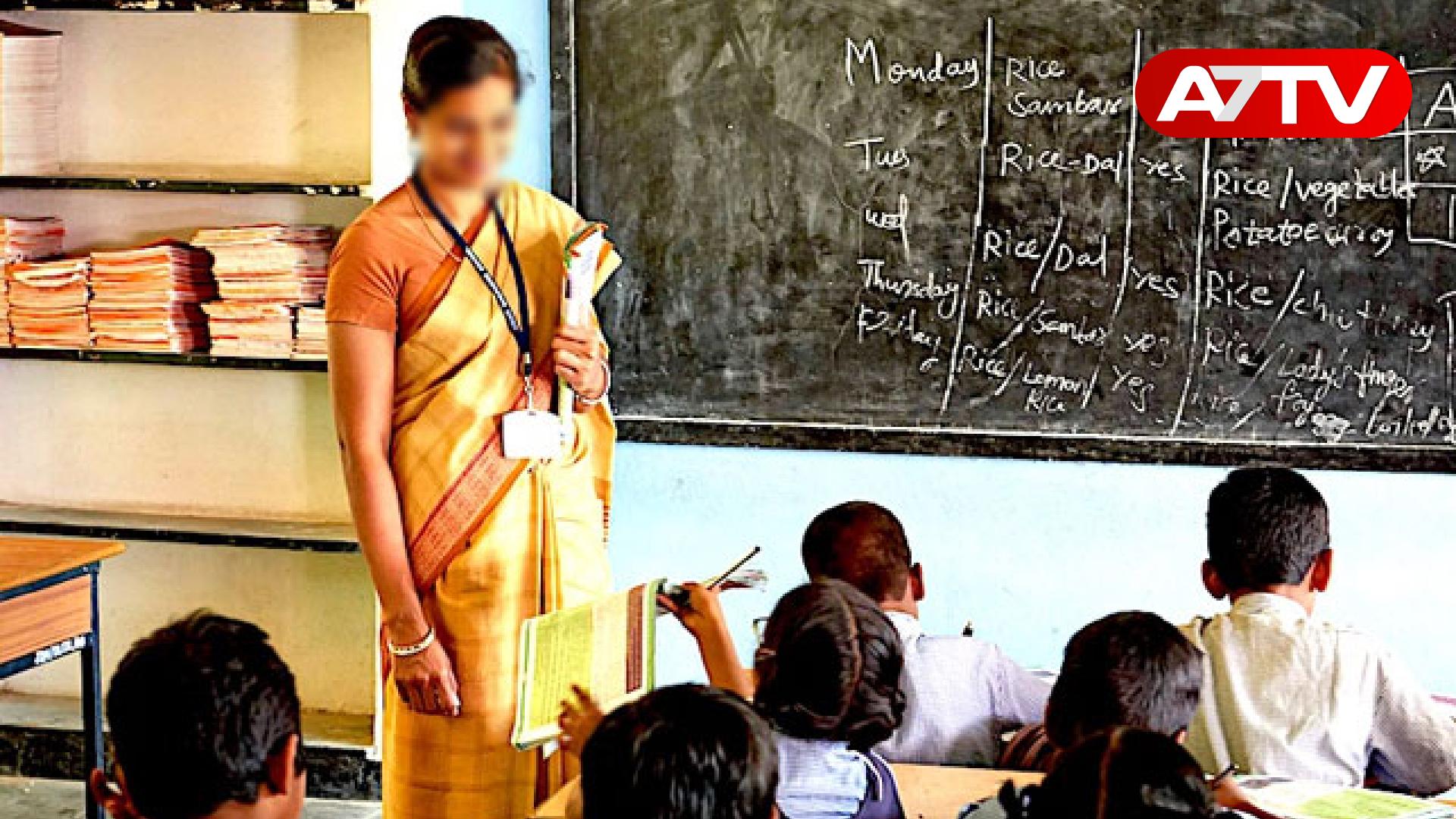 Read more about the article வவுனியாவில் பாடசாலை ஒன்றில் நடந்த அதிர்ச்சி சம்பவம்: ஆசிரியை மீது குற்றச்சாட்டு