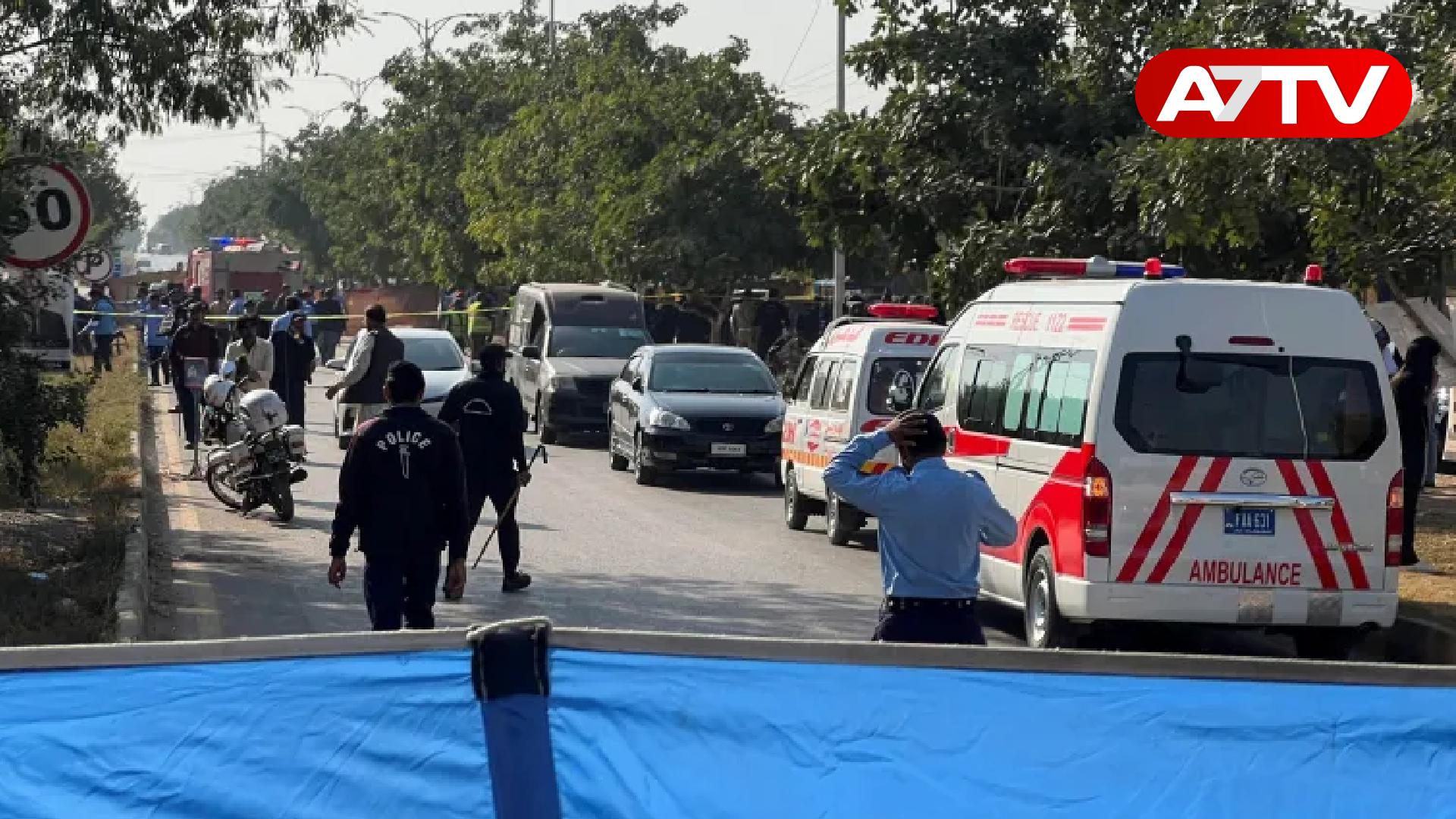 Read more about the article பாகிஸ்தானில் இடம்பெற்ற குண்டுவெடிப்பு: பலர் உயிரிழப்பு!