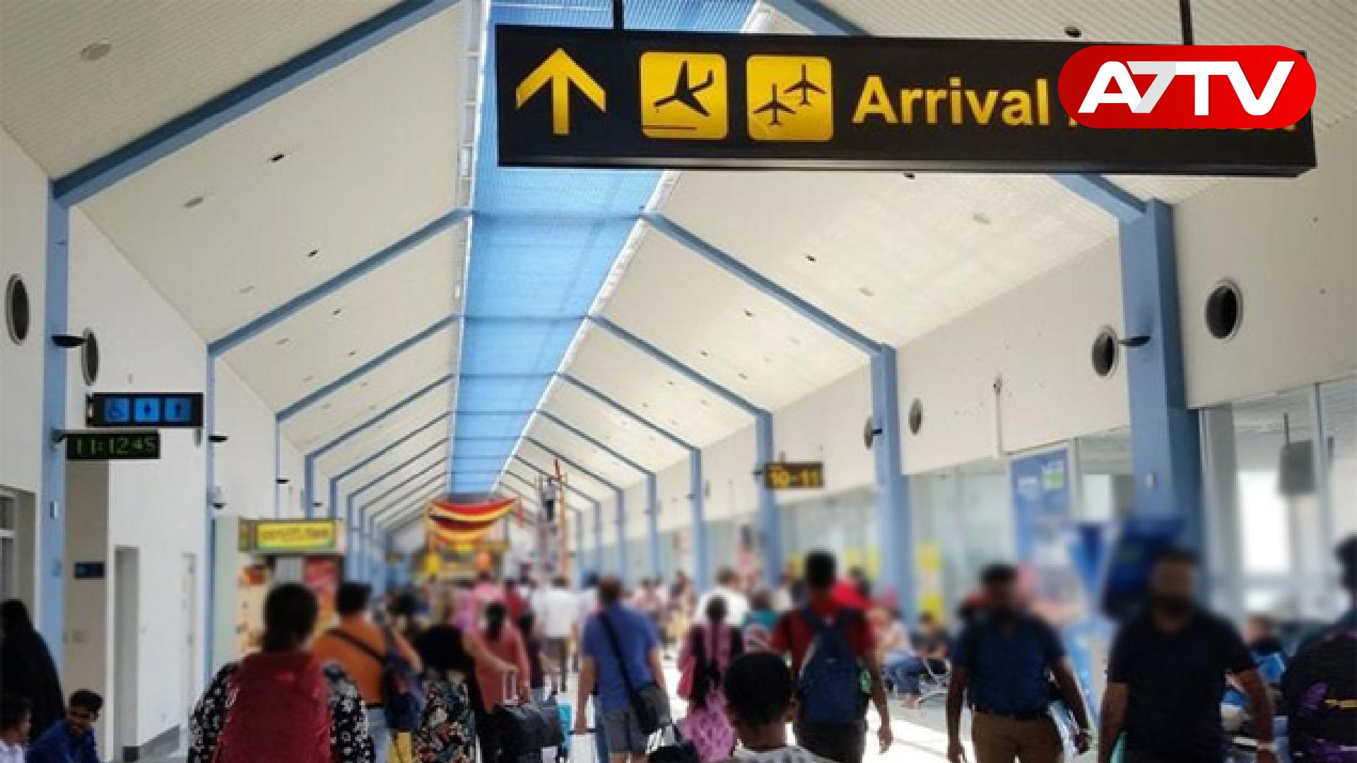 Read more about the article கட்டுநாயக்க விமான நிலையத்தில் சிக்கிய வர்த்தகர்கள்!