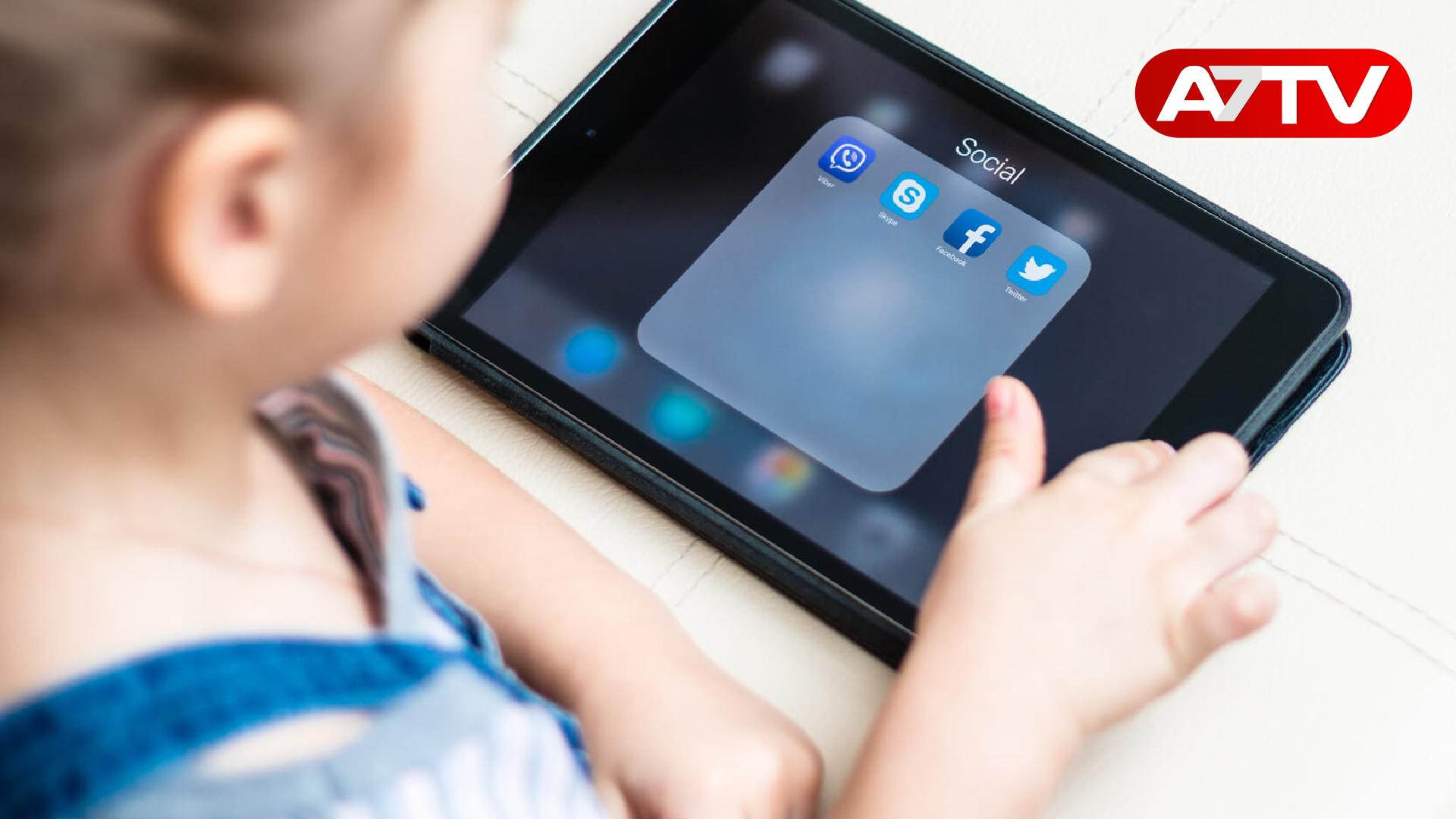 Read more about the article டிசம்பர் 10 ஆம் திகதி முதல் 16 வயதுக்குட்பட்டோர் சமூக வலைத்தளங்களை பயன்படுத்த தடை!