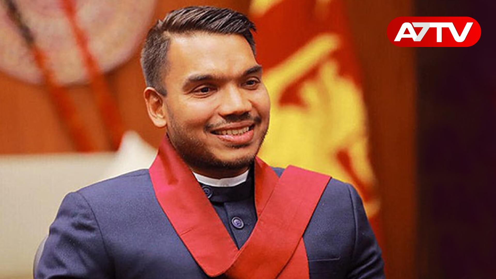 Read more about the article நாடாளுமன்றத்தை கூட்டுமாறு நாமல் கோரிக்கை