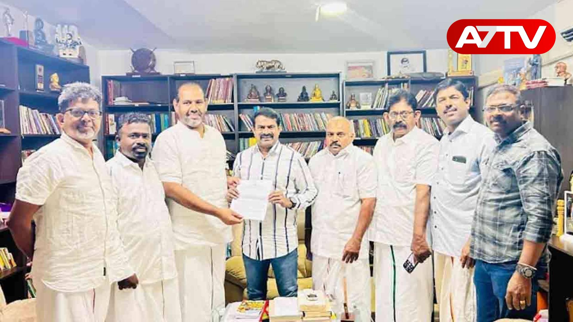 Read more about the article நாம் தமிழர் கட்சி தலைவர் சீமானை சந்தித்த தமிழ்த் தேசிய பேரவையினர்!