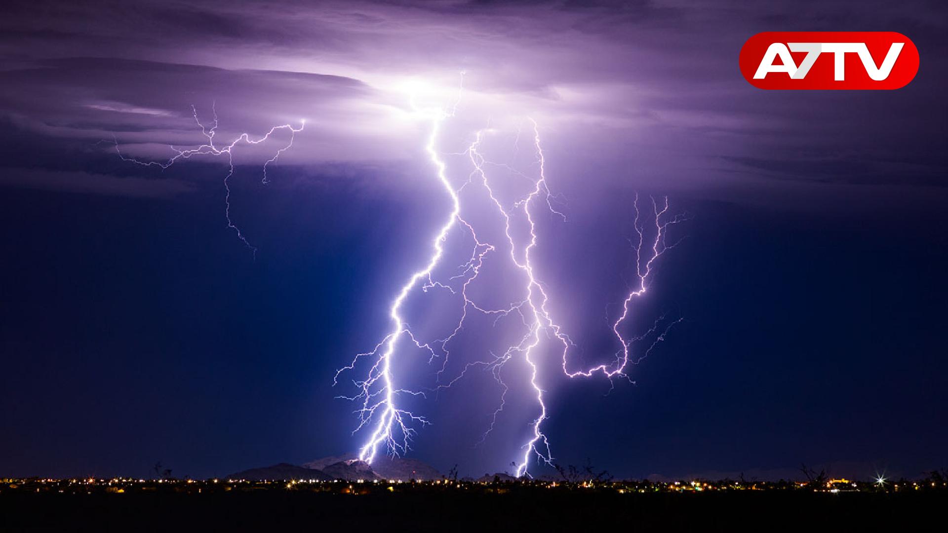 Read more about the article பலத்த மின்னல் தாக்கம் குறித்த எச்சரிக்கை அறிவித்தல்:வளிமண்டலவியல் திணைக்களம்