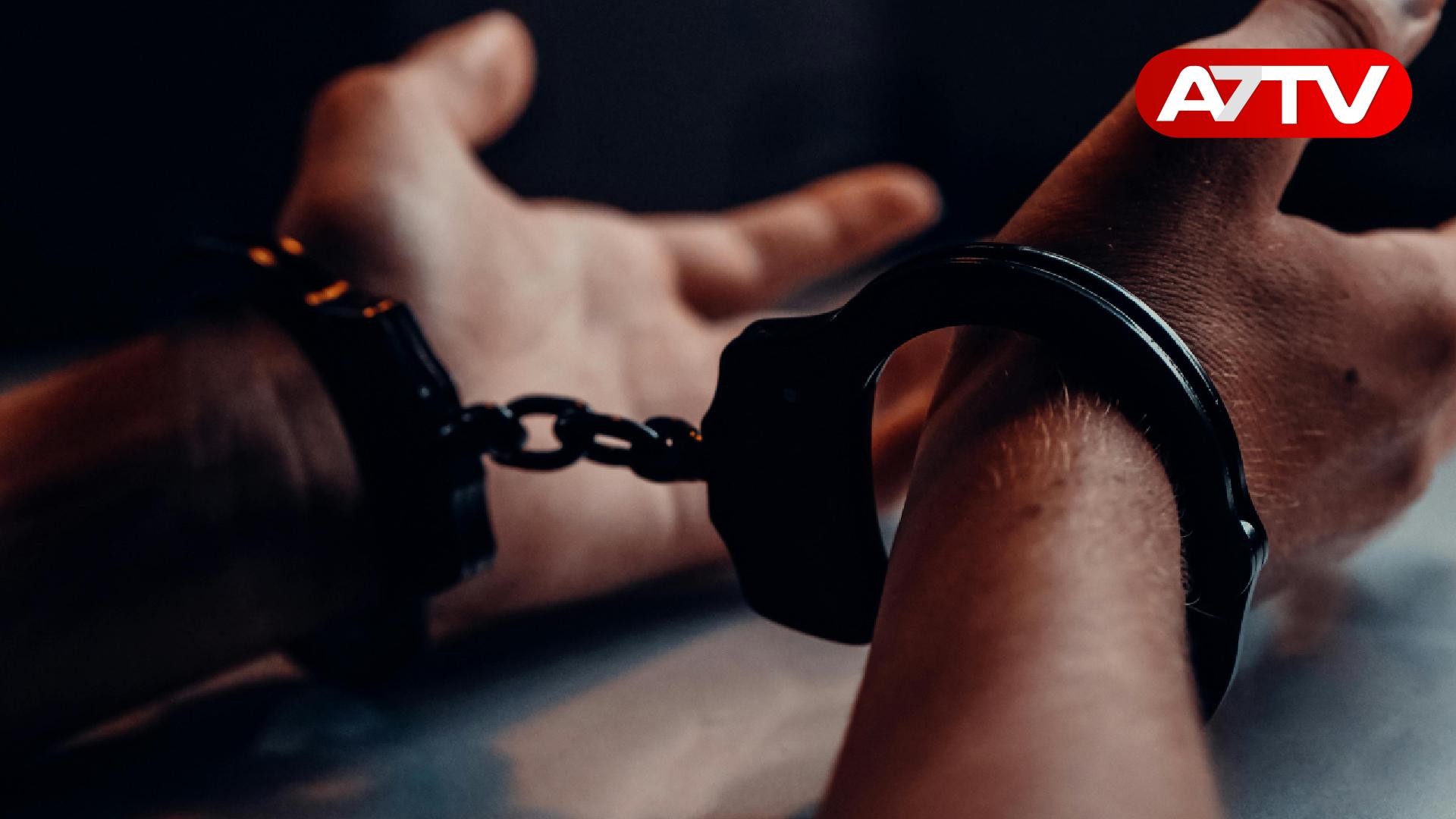 Read more about the article திருடப்பட்ட துப்பாக்கி! விசாரணையில் சிக்கிய பெண் உள்ளிட்ட மூவர்