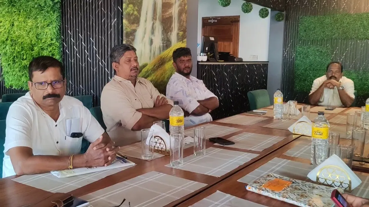 Read more about the article வவுனியாவில் சங்கு கூட்டணி அவசர கலந்துரையாடல்!