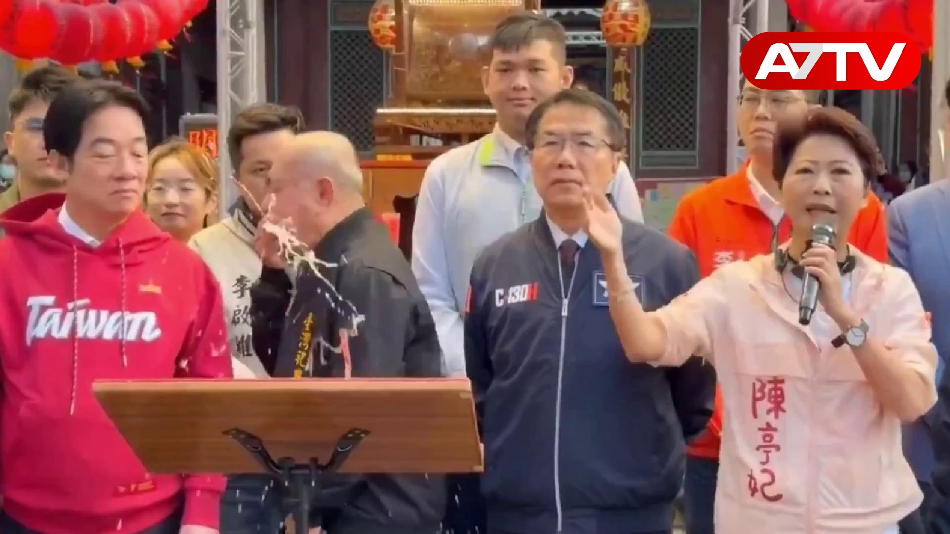 Read more about the article <span class="video-label">🔴 VIDEO</span> தாய்வான் அதிபர் மீது வாந்தி எடுத்த நிர்வாகி: பொது நிகழ்ச்சியில் பரபரப்பு!