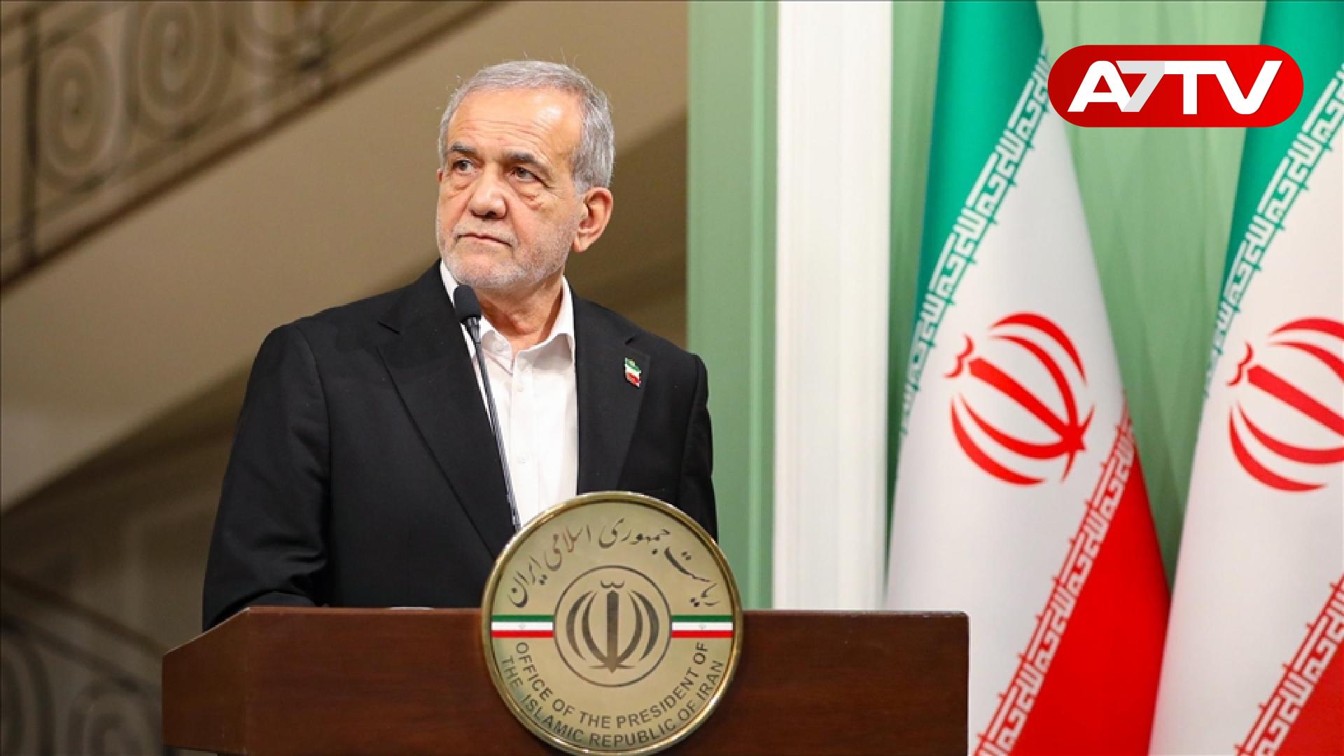 Read more about the article அண்டை நாடுகளிடம் பகிரங்கமாக மன்னிப்பு கோரினார் ஈரான் ஜனாதிபதி!