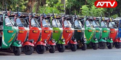 three wheel race